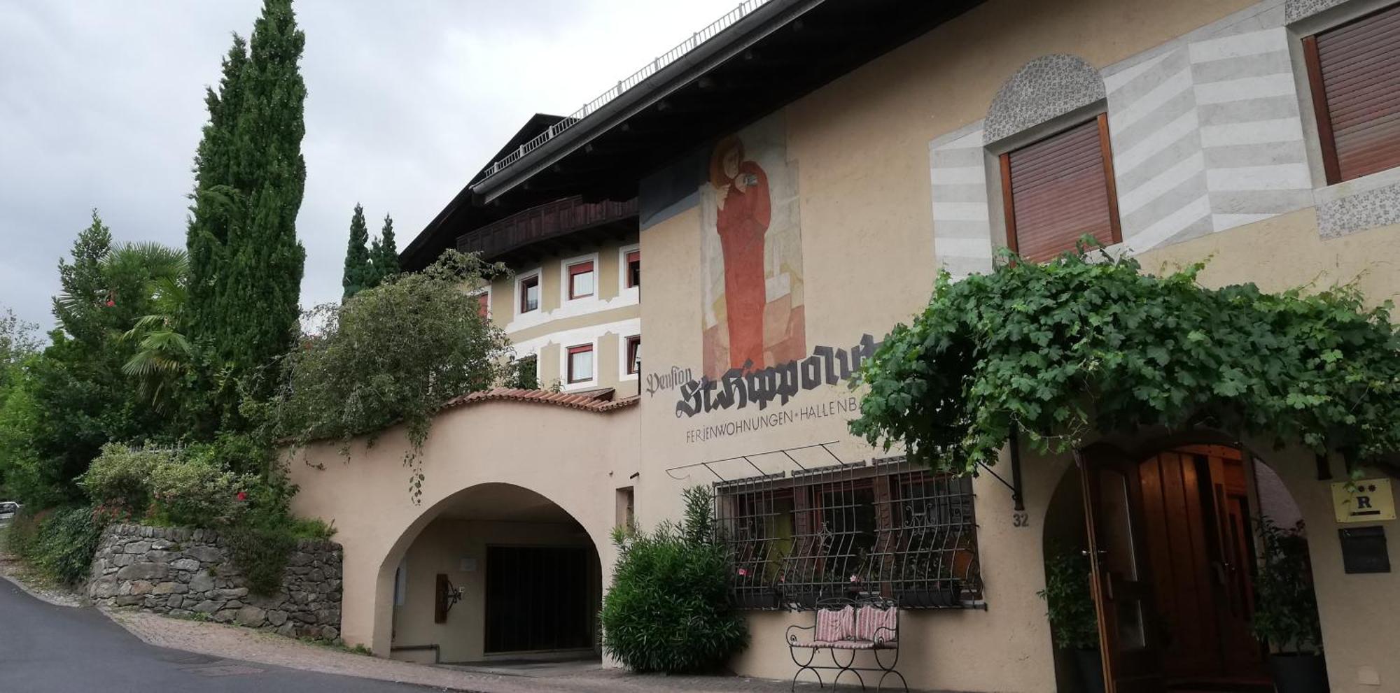 Ferienwohnungen St Hippolyt Mit Hallenbad Lagundo Extérieur photo