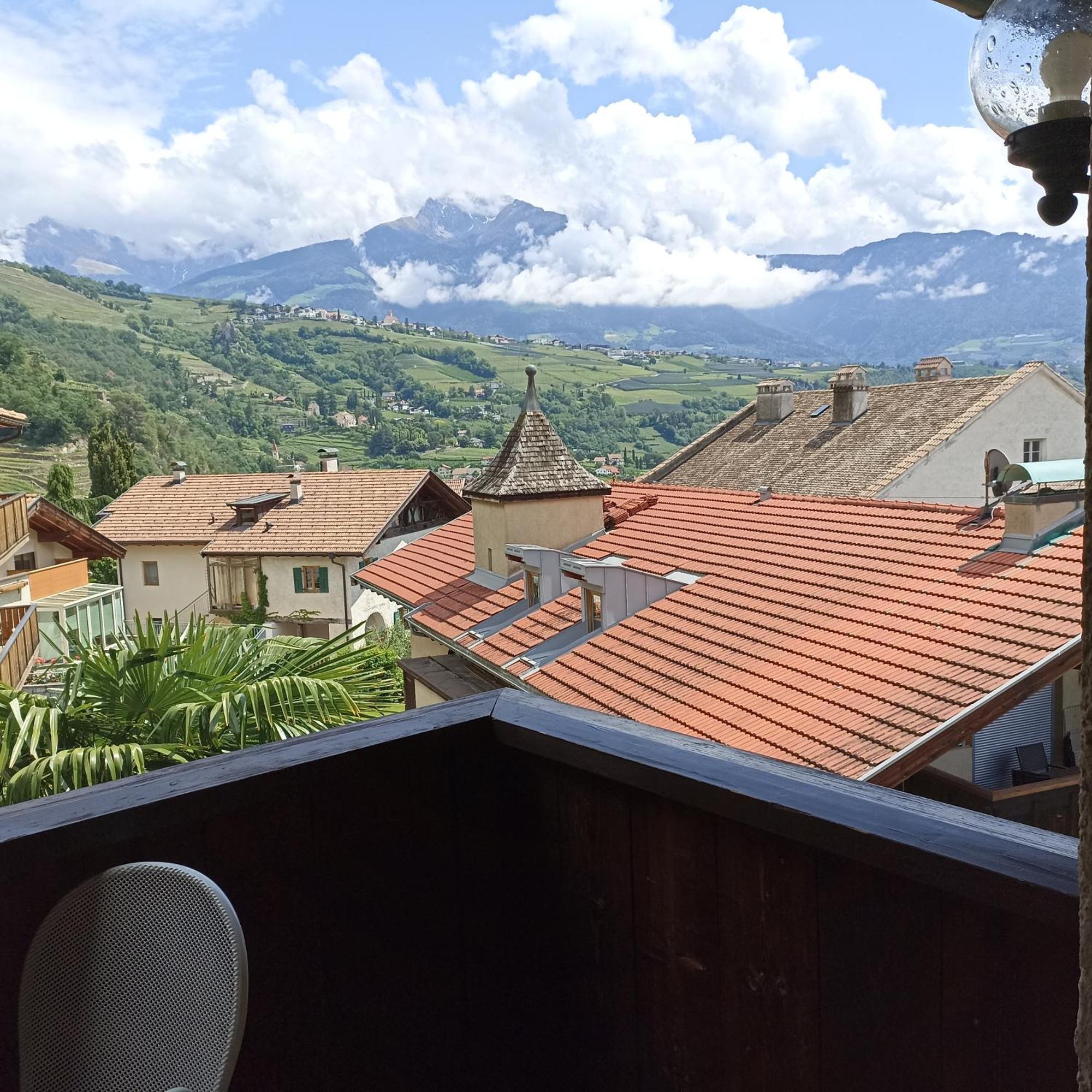 Ferienwohnungen St Hippolyt Mit Hallenbad Lagundo Extérieur photo